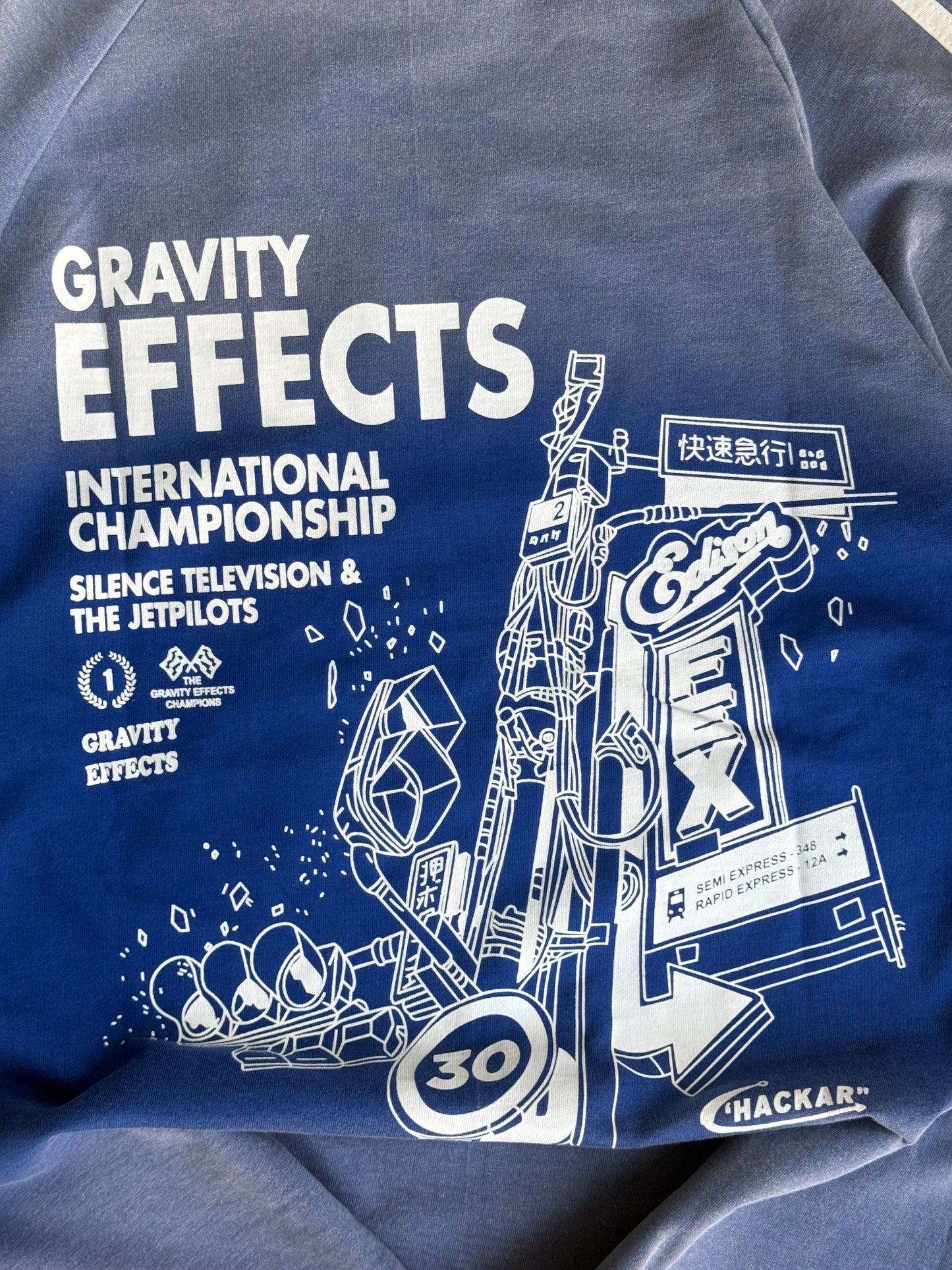 GRAVITY EFFECTS ACID WASHED OVERSIZED TSHIRT