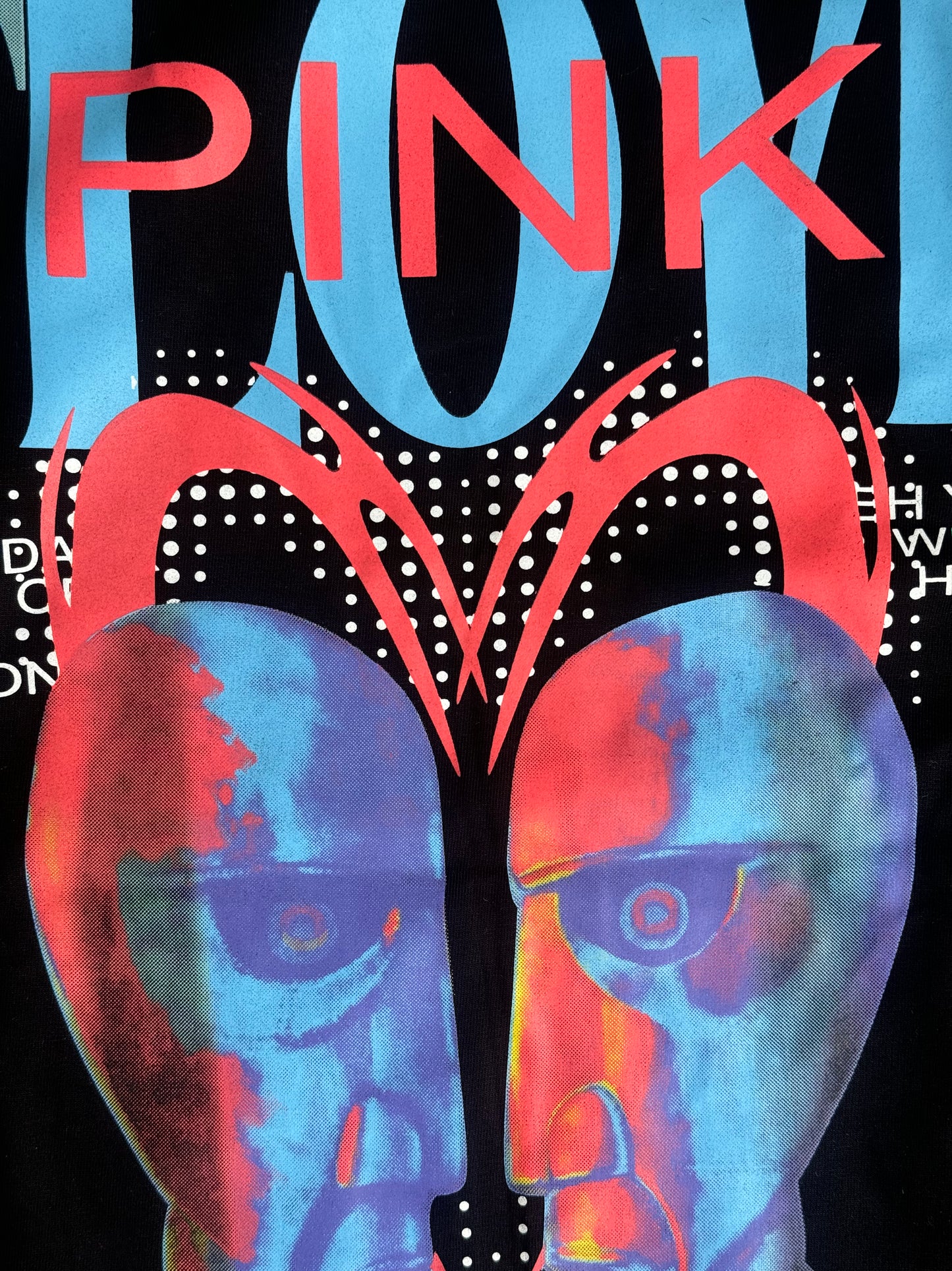 BLACK PINK FLOYD TSHIRT