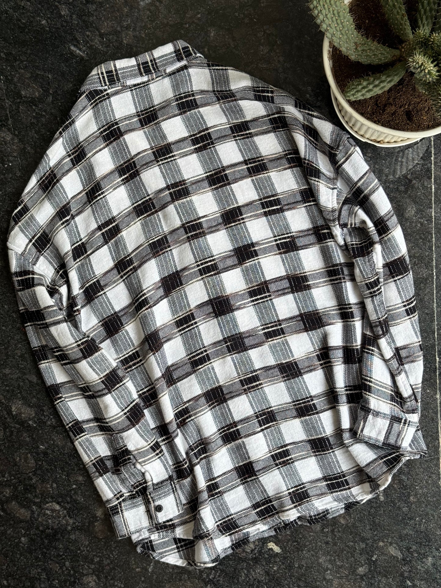 B&W Checkered Embroidered Overshirt