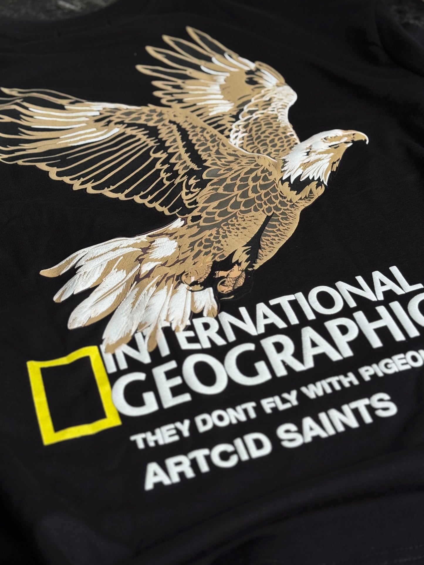 BLACK INT GEOGRAPHICS BACKPRINT TSHIRT