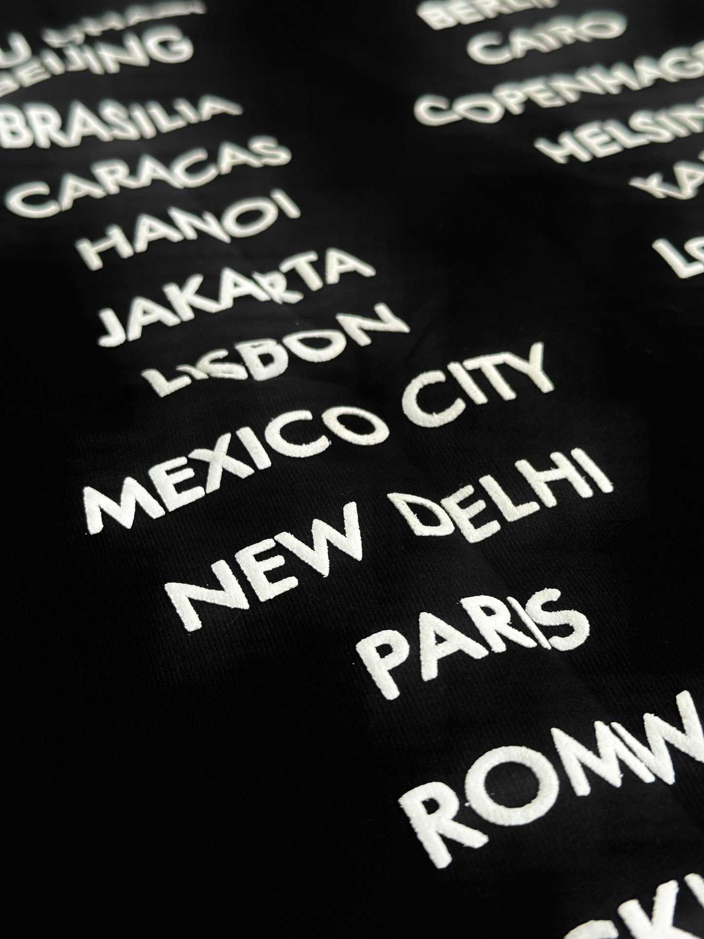BLACK PHOTOGRAPHS FRONT/BACK PRINT TSHIRT