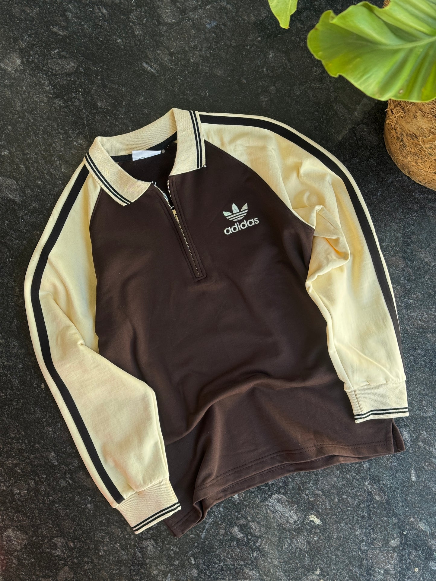 ADIDAS BROWN SWEATSHIRT POLO