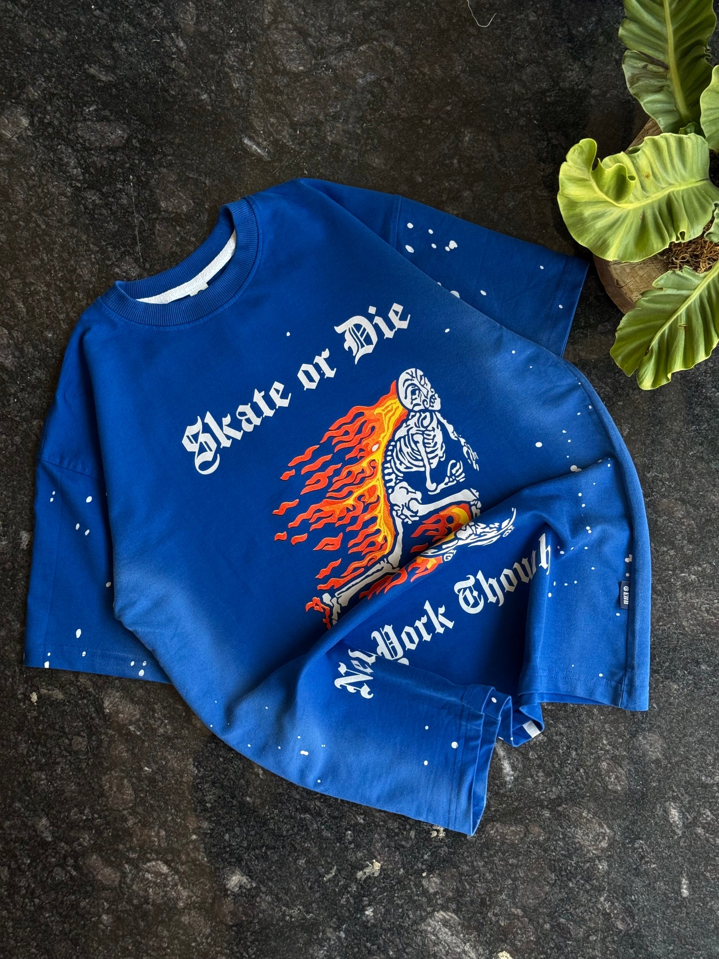 ROYAL BLUE SKATE OR DIE ACID WASH OVERSIZED TSHIRT
