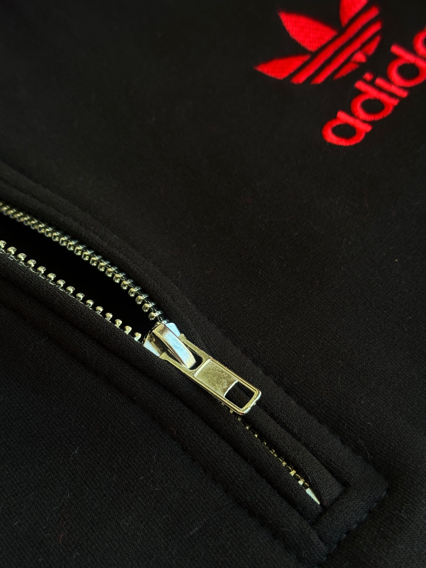 ADIDAS BLACK & RED SWEATSHIRT POLO