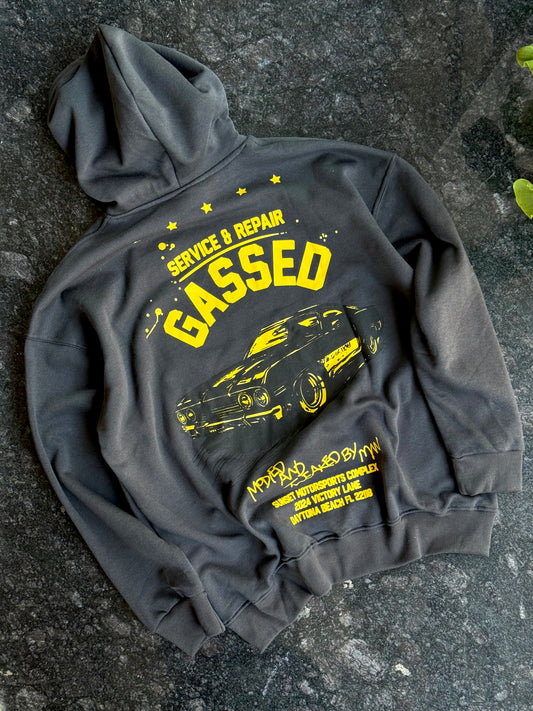 BLACK GASSED CAR PRINTED HOODIE
