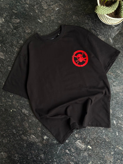 BLACK ONE PIECE BACKPRINT TSHIRT