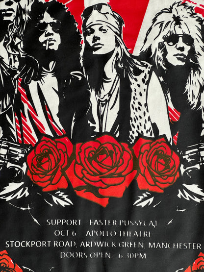 BLACK GUNS AND ROSES PATCH TSHIRT