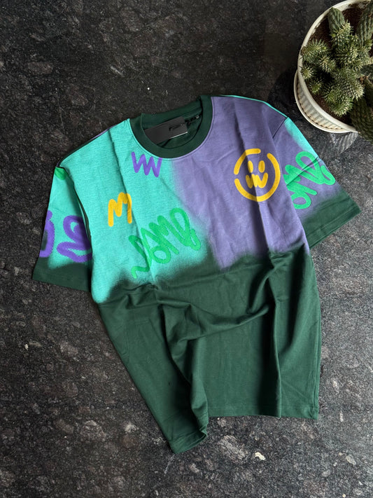 BLACK SPRAY PAINTED TSHIRT