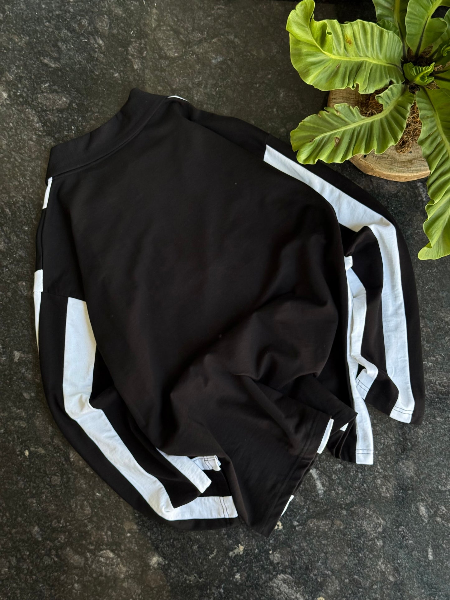 BLACK WHITE JUVENTUS JERSEY